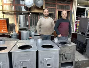 30 Yıldır Sobacılık Yapıyorlar