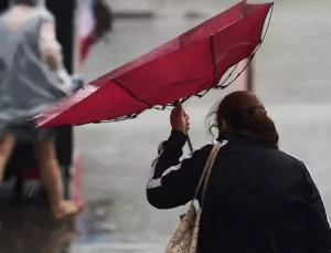 43 ile sarı kodlu uyarı yapıldı! Fırtına çok şiddetli olacak