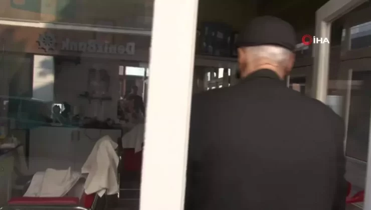 62 Yıldır Aynı Dükkan: Berber Emin Amca