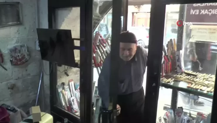 75 Yaşında Bıçak Ustası Cemil Culfa