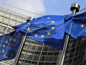 AB ekonomik büyüme tahminini düşürdü