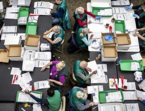 ABD seçimlerinde ilk sonuçlar: Trump kritik eyalet North Carolina’yı aldı