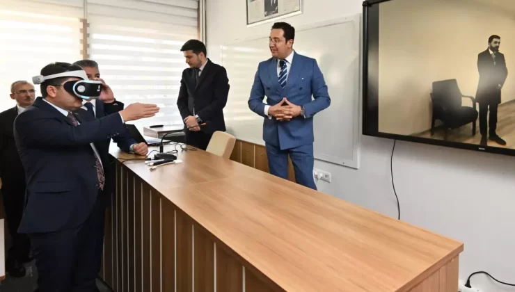 Adalet Bakanı Tunç’tan Akademi Ziyareti