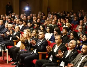 Adana’da Deprem Paneli Düzenlendi