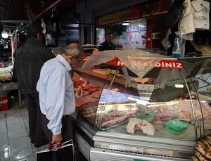 Adana’da Dolandırıcılık Yöntemi: Et Zehirlenmesi İddiası