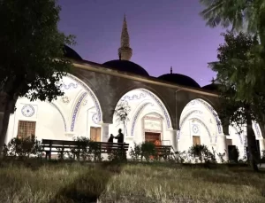 Adana’da İmam Bıçaklandı, Hayatını Kaybetti