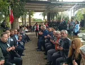 Adana’da şehit Kaymakam Saim Bey mezarı başında anıldı
