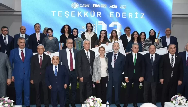 Adana’da Tekstil Yarışması Ödülleri Sahiplerini Buldu