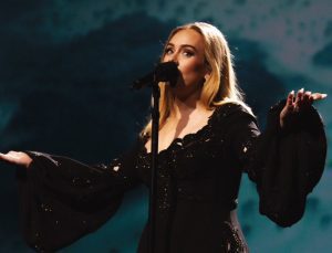 Adele sahnelere veda etti
