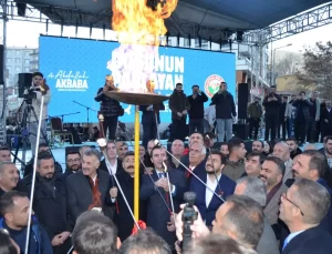 Adilcevaz’da Doğal Gaz Meşalesi Törenle Yakıldı