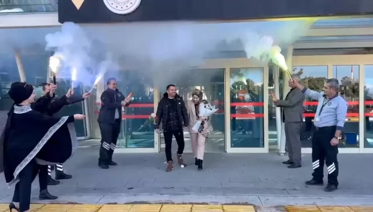 Adıyaman’da Havalimanında Evlilik Teklifi