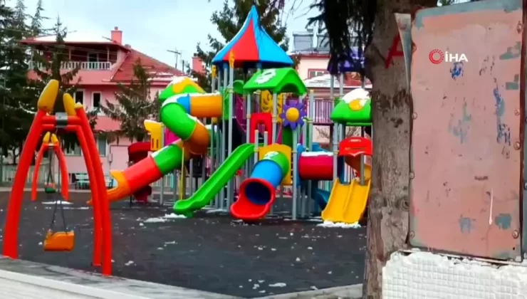 Afyonkarahisar’da Soğuk Hava Devam Ediyor