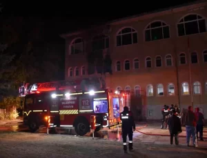 Afyonkarahisar’daki Kur’an Kursu Yangını: İtfaiye Aracı Sigorta Yüzünden Trafikten Men Edilmiş