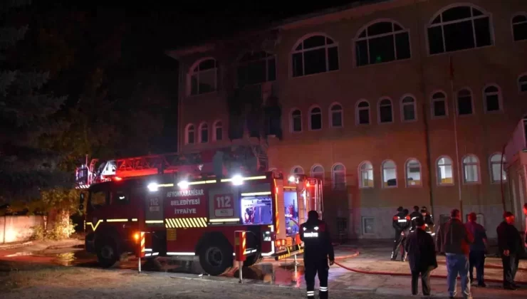 Afyonkarahisar’daki Kur’an Kursu Yangını: İtfaiye Aracı Sigorta Yüzünden Trafikten Men Edilmiş