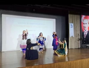 AGÜ’de Kültür ve Sanat Buluşması Düzenlendi