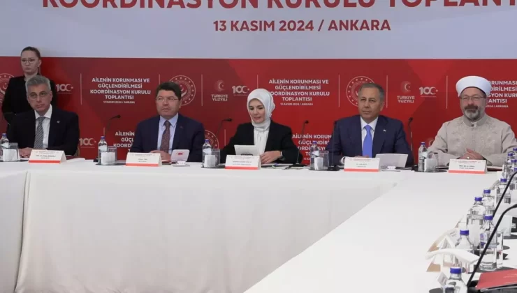 Aile Değerleri Tehdit Altında