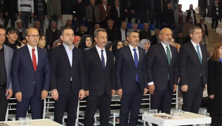 AK Parti Almus Kongresi Yapıldı