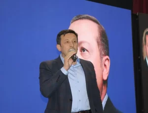 AK Parti Genel Başkan Yardımcısı Dağ, partisinin Buca kongresine katıldı