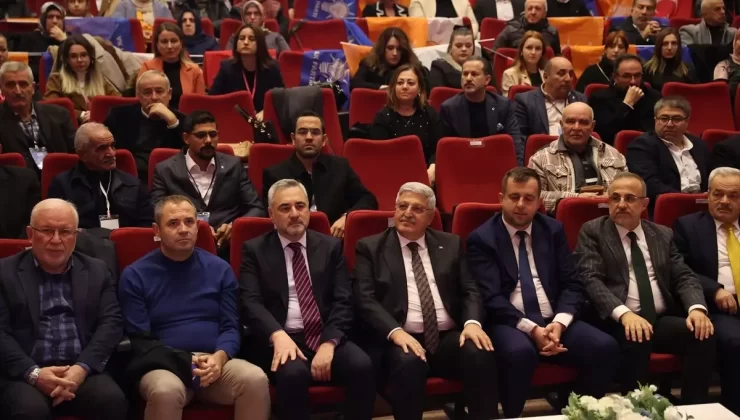 AK Parti Genel Başkan Yardımcısı Demiröz, partisinin Kırklareli’ndeki ilçe kongresinde konuştu Açıklaması