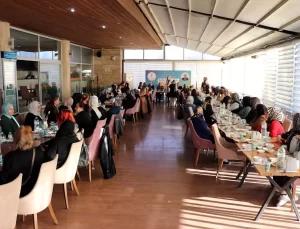 AK Parti Genel Merkez Kadın Kolları Başkanı Keşir, Elazığ’da partililerle bir araya geldi Açıklaması