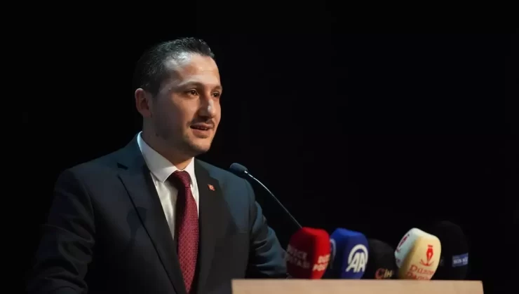 AK Parti Grup Başkanvekili Zengin, Düzce’de partisinin Merkez İlçe Kongresi’ne katıldı Açıklaması