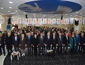 AK Parti ilçe kongreleri yapıldı