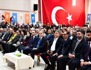 AK Parti Sözcüsü Ömer Çelik, Adana’da partisinin ilçe kongresinde konuştu Açıklaması