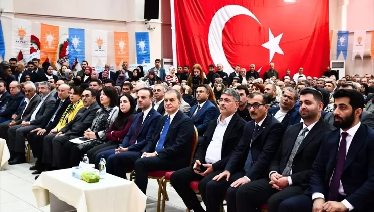 AK Parti Sözcüsü Ömer Çelik, Adana’da partisinin ilçe kongresinde konuştu Açıklaması