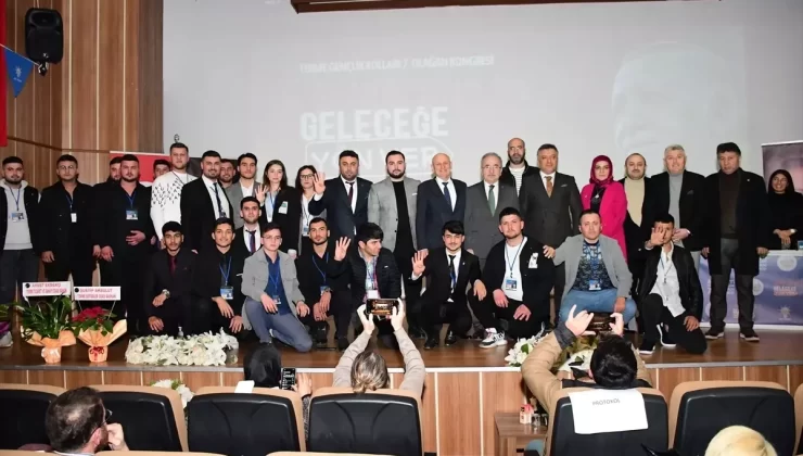 AK Parti Terme Gençlik Kolları Kongresi Yapıldı