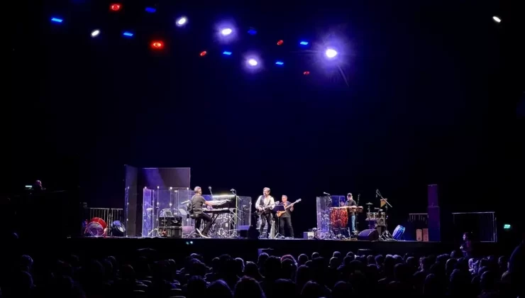 Al Di Meola İstanbul’da Konser Verdi