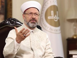 Ali Erbaş: Kadınlar soykırımlara, zulümlere maruz kalmaya devam ediyor