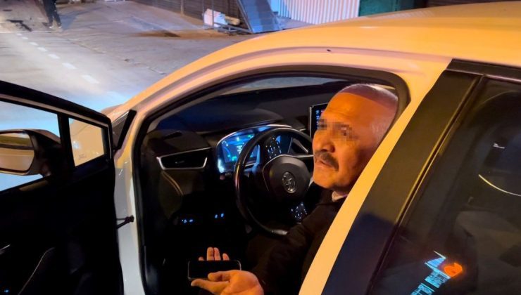 Alkollü sürücü polise zor anlar yaşattı: “‘Getir abi üfliyek, arabayı mı bağlayacan?”