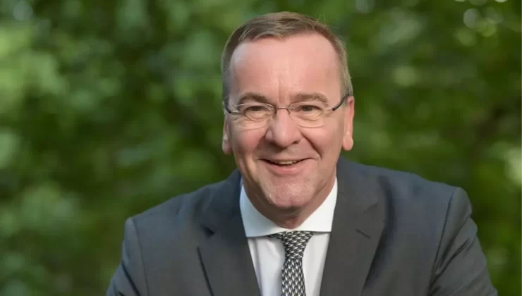 Almanya Savunma Bakanı: Rusya-Ukrayna Savaşı Uluslararası Boyut Kazandı