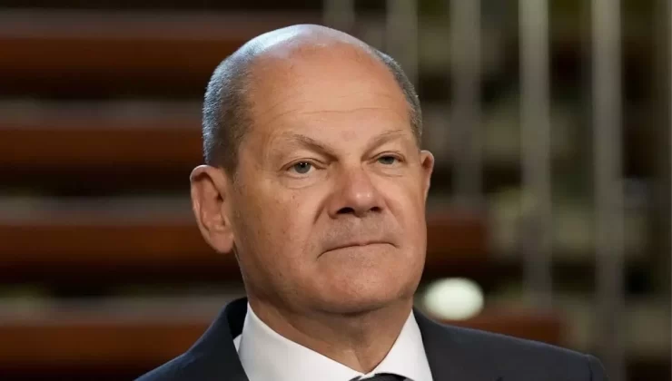 Almanya’da Erken Seçimlerde Olaf Scholz Aday Gösterildi