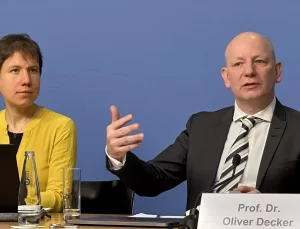 Almanya’da Yabancı ve Müslüman Düşmanlığı Artıyor