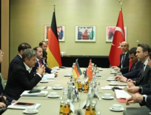 Almanya’dan Türkiye’ye övgü dolu sözler: Fazla ticaret ve enerji ortaklığı kurmak isteriz