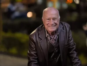 Alp Öyken’e 35. Ankara Film Festivali’nde Ödül