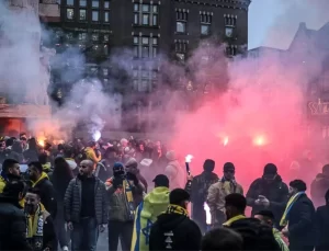 Amsterdam’da Çatışma: 5 Yaralı, 62 Gözaltı