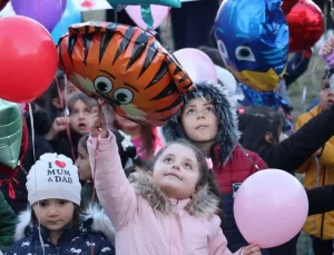 Anaokulu Öğrencilerinden Lösemili Çocuklara Moral