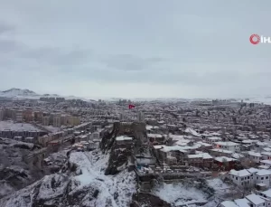 Ankara Beyaza Büründü