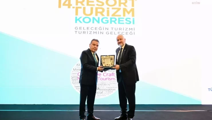 Antalya Büyükşehir Belediye Başkanı Böcek’ten Turizm Gelirleri Vurgusu