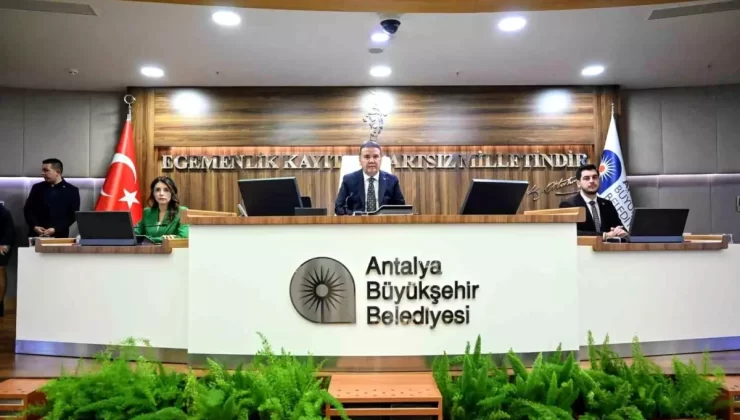Antalya Büyükşehir Belediyesi’nin 2025 Yılı Taslak Bütçesi Oy Birliğiyle Kabul Edildi