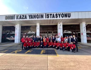 Antalya Havalimanı’nda Yangın Başarılı Müdahale