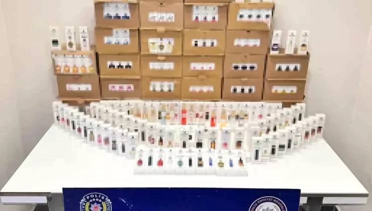 Antalya’da 2 Milyon TL’lik Kaçak Parfüm Ele Geçirildi
