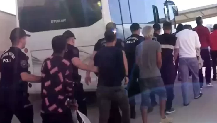 Antalya’da 466 Suçlu Yakalandı