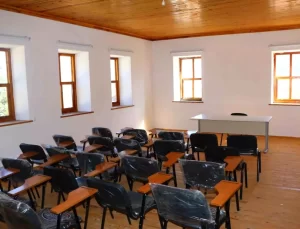 Antalya’da Arıcılığa Değer Katacak ‘Bal Arısı Petek Evi’ Kuruluyor