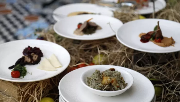 Antalya’da Keçiboynuzundan 36 Çeşit Yeni Yiyecek Üretildi