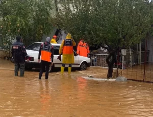 Antalya’da Sağanak ve Su Baskınları