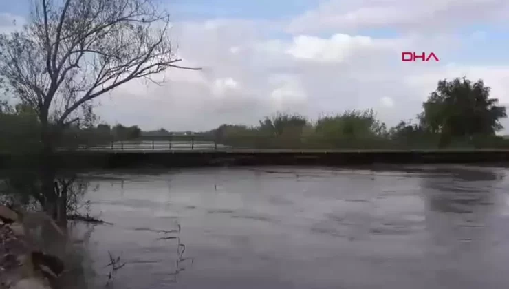 Antalya’da Şiddetli Sağanak Sonrası Tahliye ve Kurtarma Çalışmaları