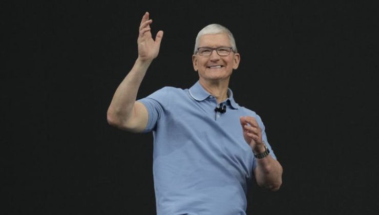 Apple CEO’sundan Çinli tedarikçilere övgü
